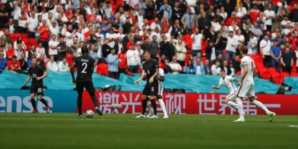 多多28-勒夫谢幕战以作死告别 德国队保守到极致输球不冤