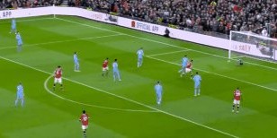 多多28app-【英超】巴伊乌龙 B.席尔瓦破门 曼城2比0客胜曼联