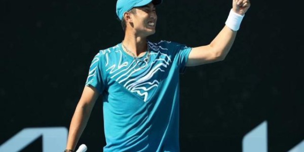 NG28-【澳网圆桌】对“中国军团”，我们抱以怎样的期待？