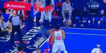 恩比德赛季首战整活不断 奥尼尔：他这样终生无冠