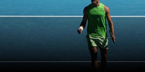 多多28-阿卡拒绝被逆转离全满贯仅差一胜，网友：紫薇到手的决赛机会飞了