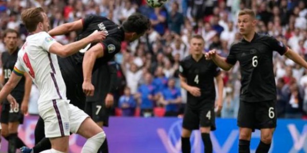 多多28-勒夫谢幕战以作死告别 德国队保守到极致输球不冤