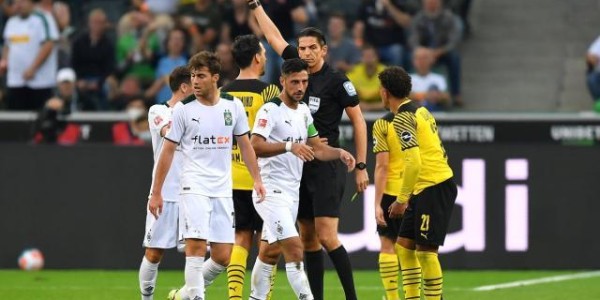 没了哈兰德多特不会进攻？达胡德“愚蠢红牌”遭狠批